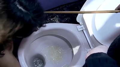 Zvinonyadzisira mutoilet